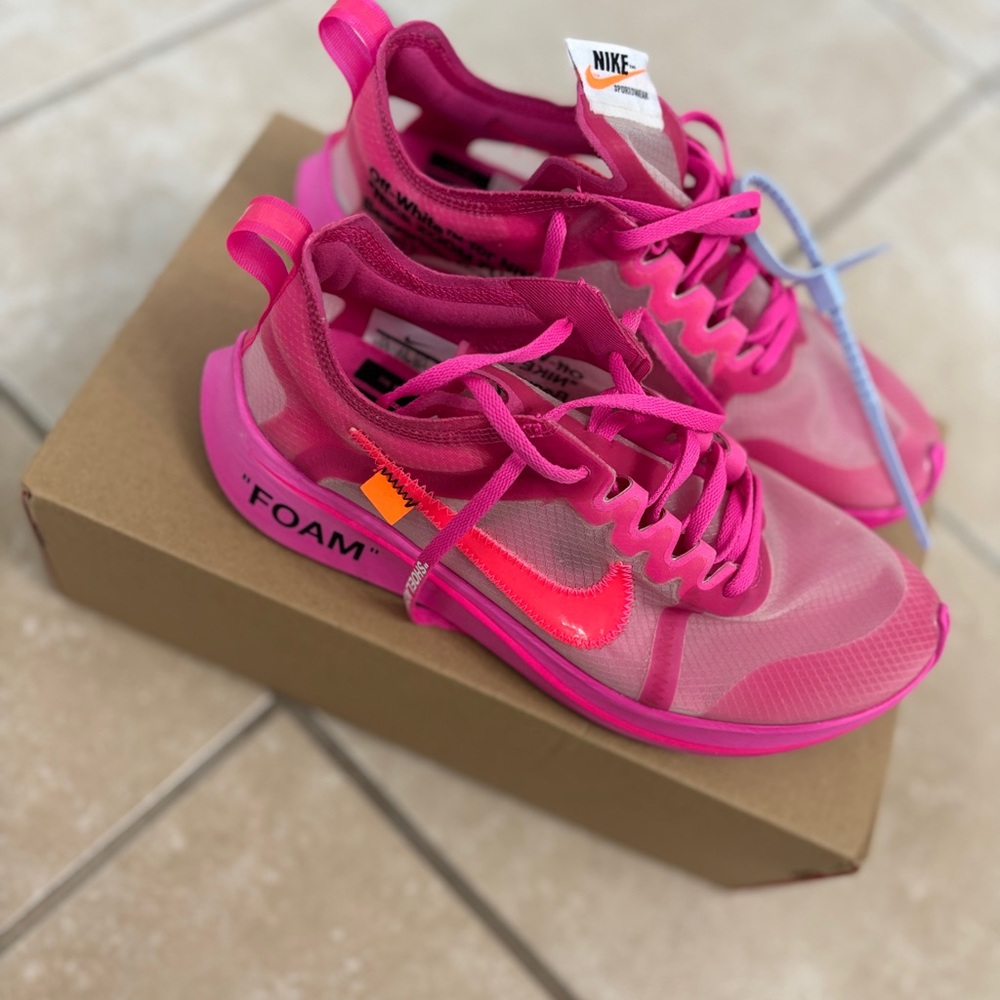 Nike x Off-White Zoom Fly SP "Tulip Pink" (mens 7.5, women’s 9) Limited Edition - Picture 5 of 7